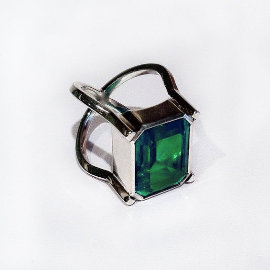 Bolonia Emerald Ring